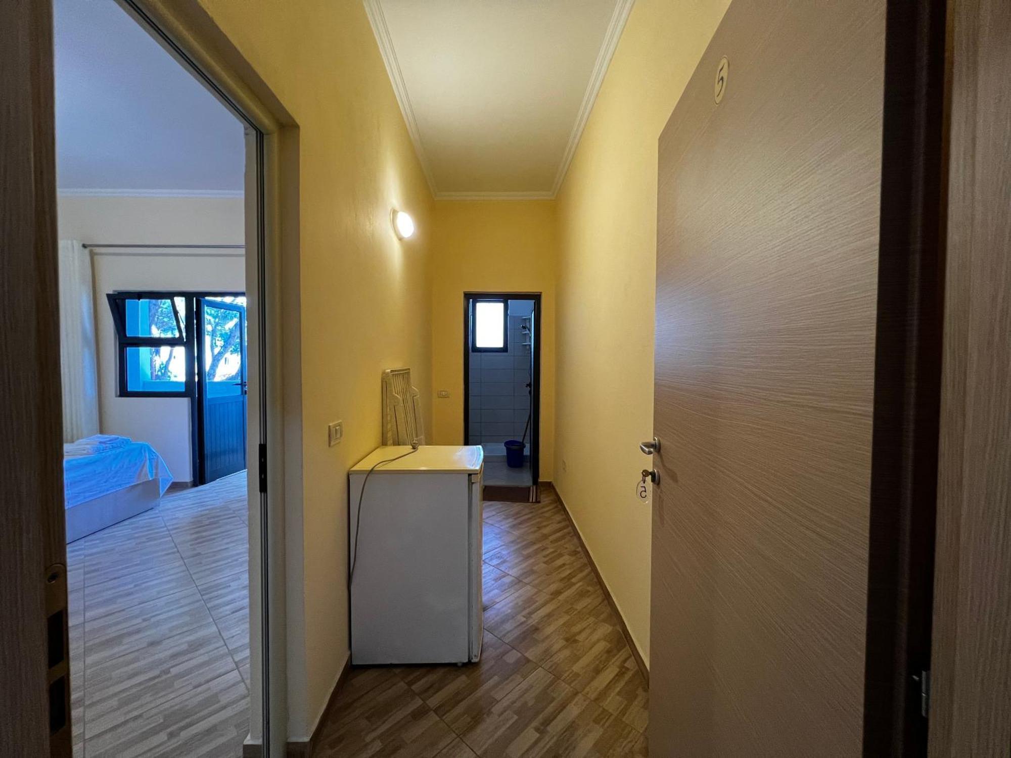 Canary Hotel Голем Экстерьер фото